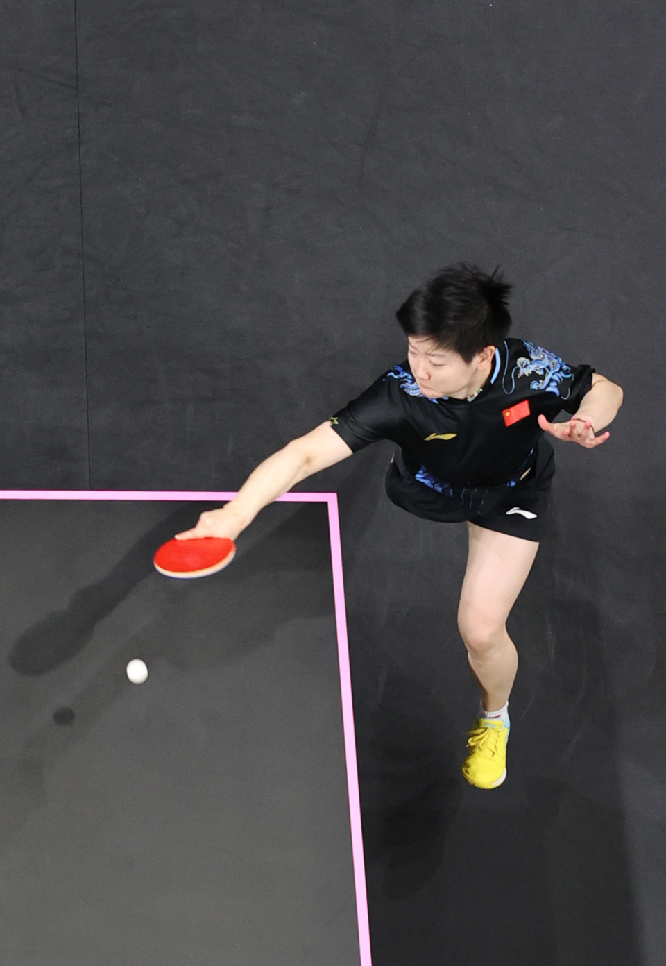 行大规模的 行大规模的