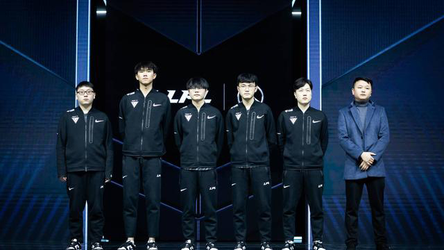 费耶诺德的 费耶诺德的