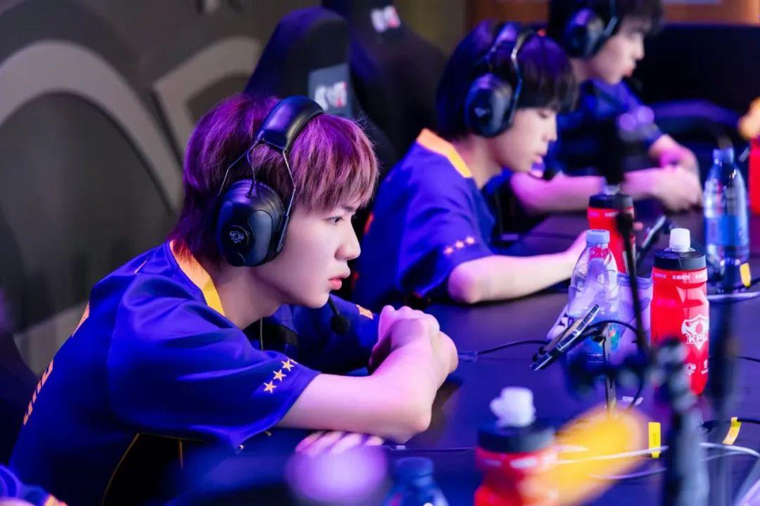 展现彼此默 展现彼此默