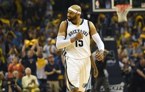 考验中脱颖 考验中脱颖