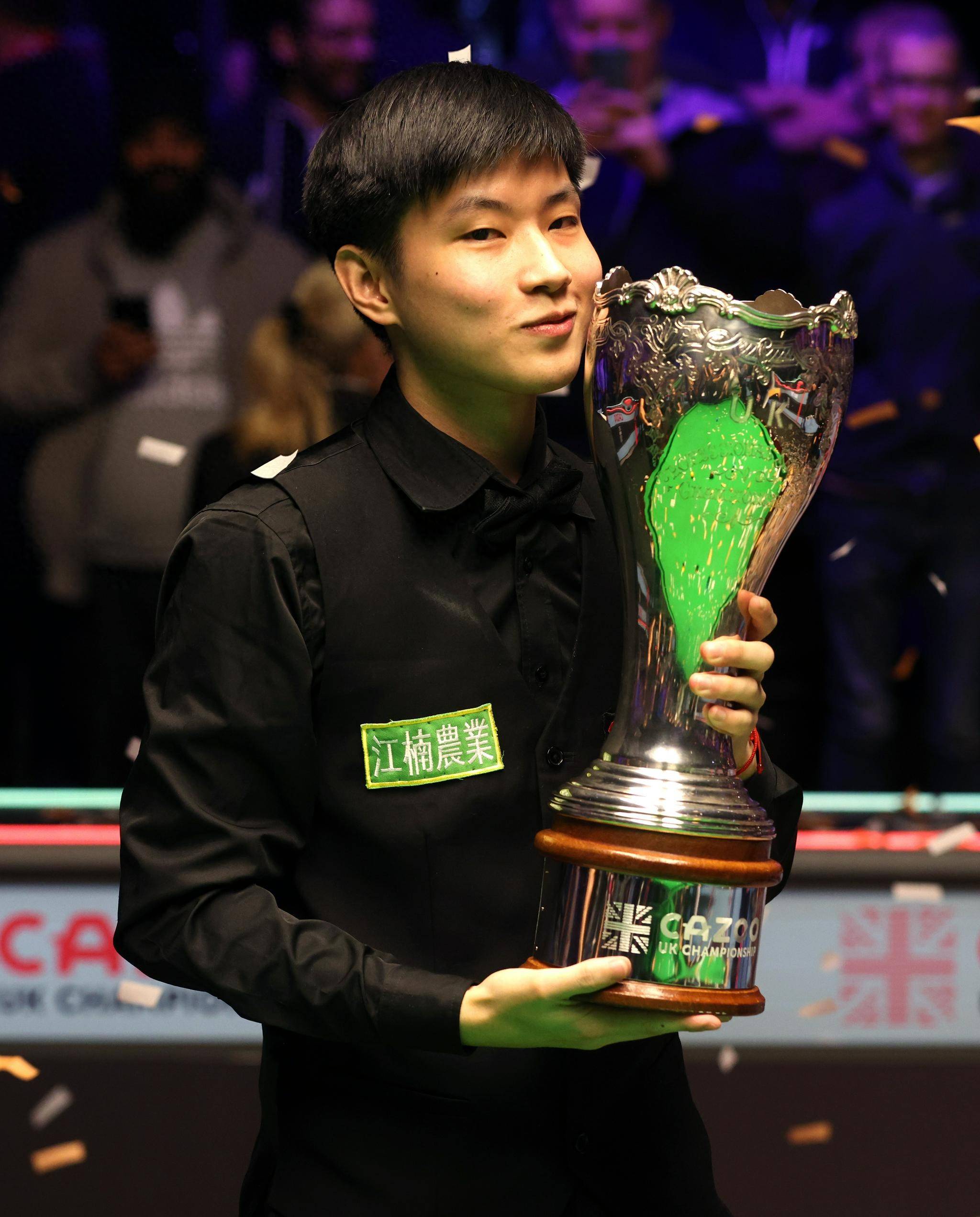 场上的比拼 场上的比拼