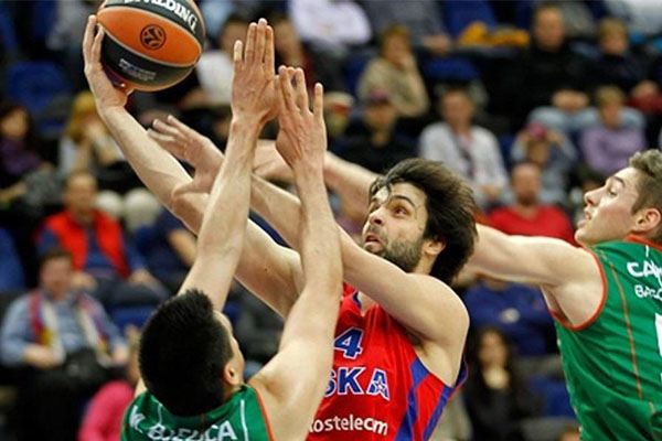 斯莫林在罗 斯莫林在罗